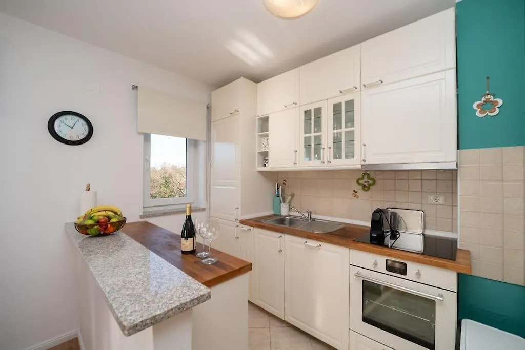 App Nevis Appartement Umag