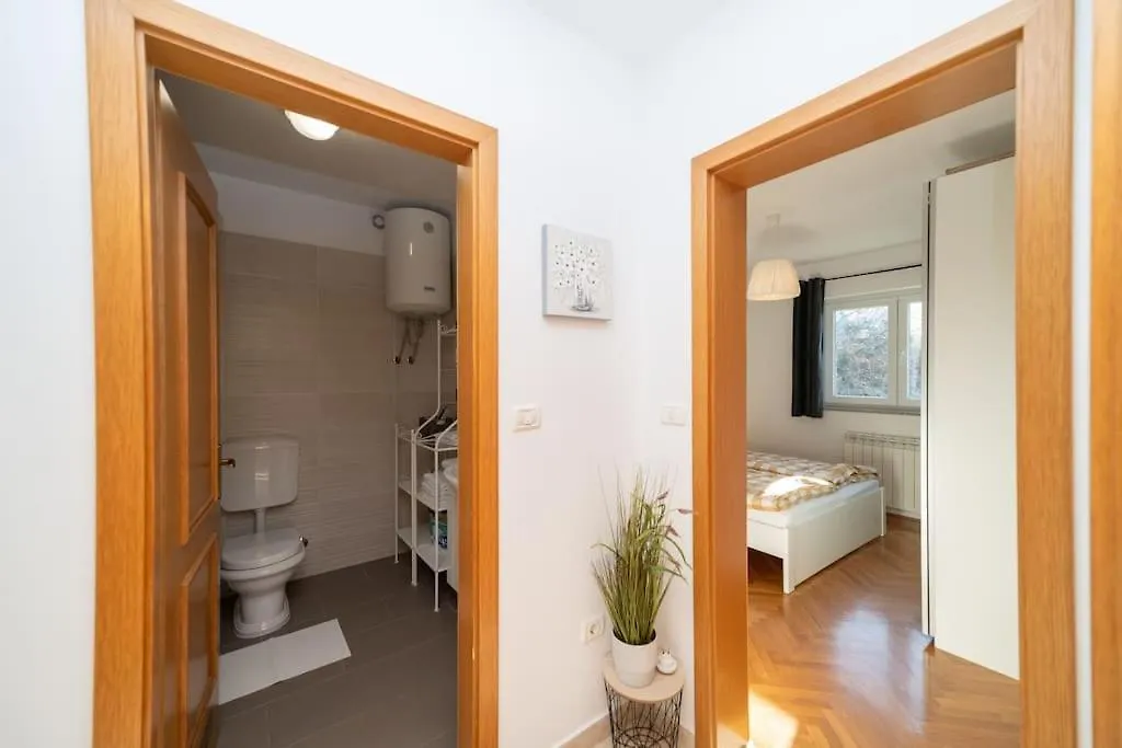 App Nevis Appartement Umag